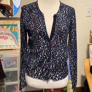 ANN TAYLOR cotton blend animal print cardigan. Size US medium. Blues, brown, wht